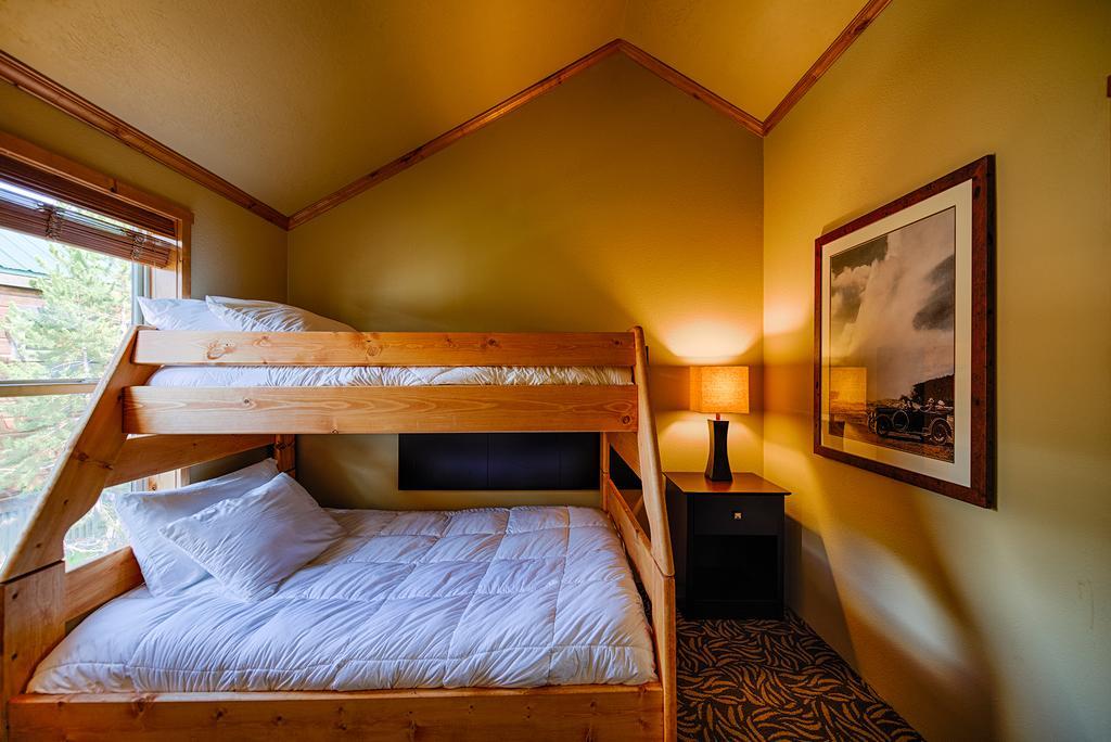 Explorer Cabins At Yellowstone West Yellowstone Esterno foto
